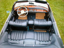 W112_300SE_Cabriolet_interiort.jpg