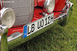 56_Mercedes_300SC_Coupe_DV-07-AIA_04t.jpg