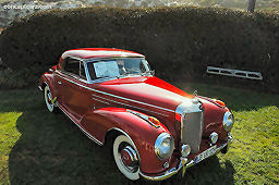 56_Mercedes_300SC_Cpe_DV-07_AIA_02t.jpg
