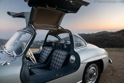 02-0-Copr_2022-Sothebyst.jpg