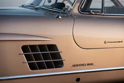09-0-Copr_2022-Sothebyst.jpg