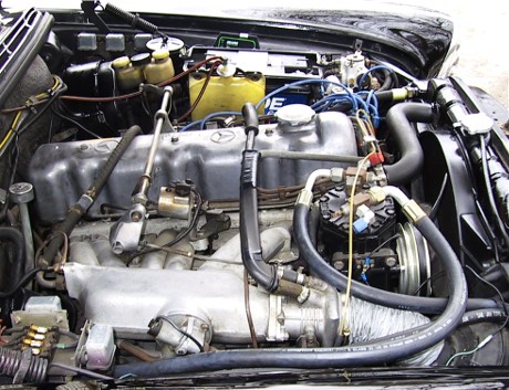 68benz_engine1.jpg