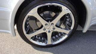 6787624_16t.jpg