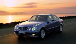 Sedan 211