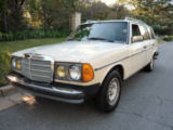WHITEWAGON003t.jpg