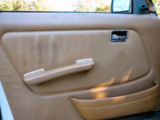 WHITEWAGON026t.jpg