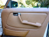 WHITEWAGON029t.jpg