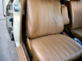 WHITEWAGON030t.jpg