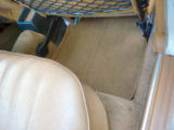 WHITEWAGON037t.jpg