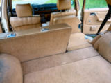 WHITEWAGON058t.jpg