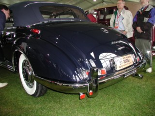 18338019lg.jpg