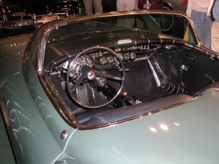 18335930lg.jpg