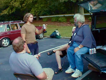 00-0-Copr_2002-Richard_J_Sexton-Mike_from_droublw-drive_2002t.jpg