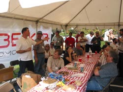 img3408t.jpg