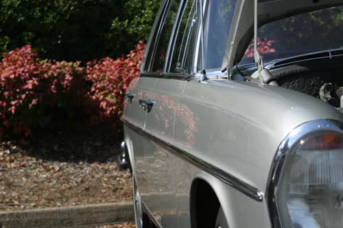 Drew Tibcken's 67 300SEL 