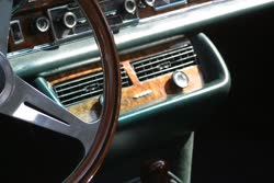 img2498t.jpg