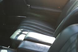 img2500t.jpg