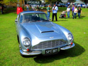 2011 Aston_Martin